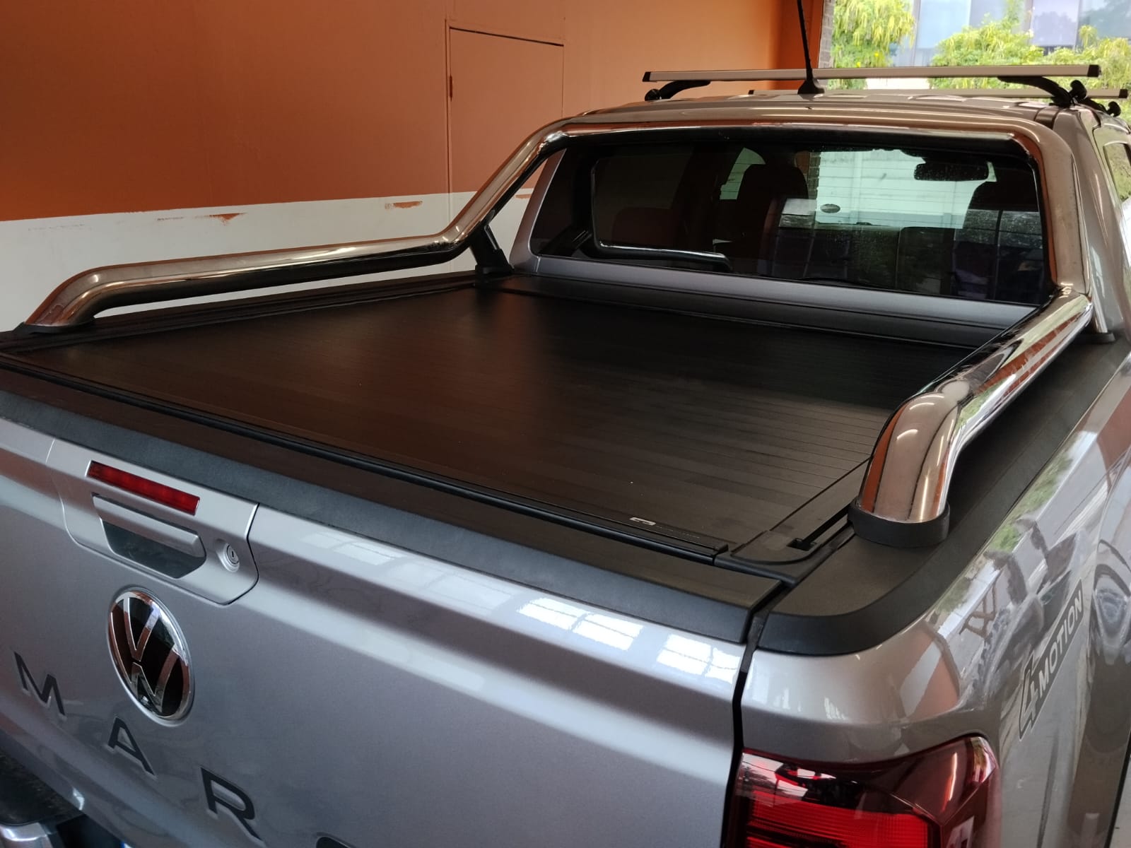 VW Amarok 2023 + Model Double Cab Roller Lid Shutter - Image 4